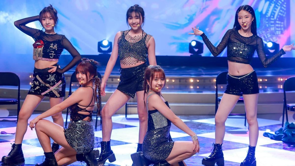 白冰冰出資「打造5人女團」曝光！推洗腦神曲　她全程監聽超嚴格