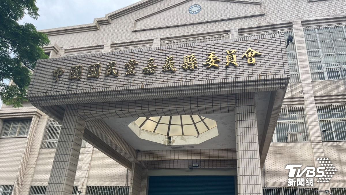 快訊／罷免案幽靈連署延燒　國民黨嘉義縣黨部遭搜索