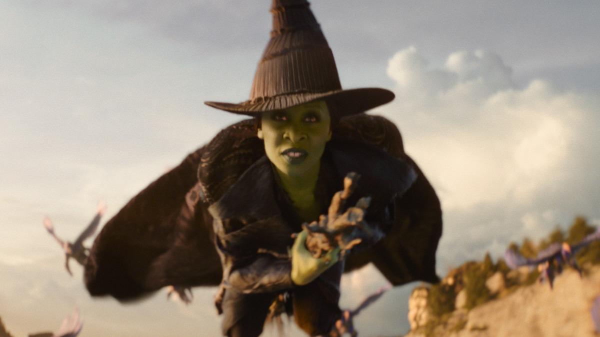 《魔法壞女巫：第二部》會有更多的奇幻魔法場面。（圖／UIP提供）