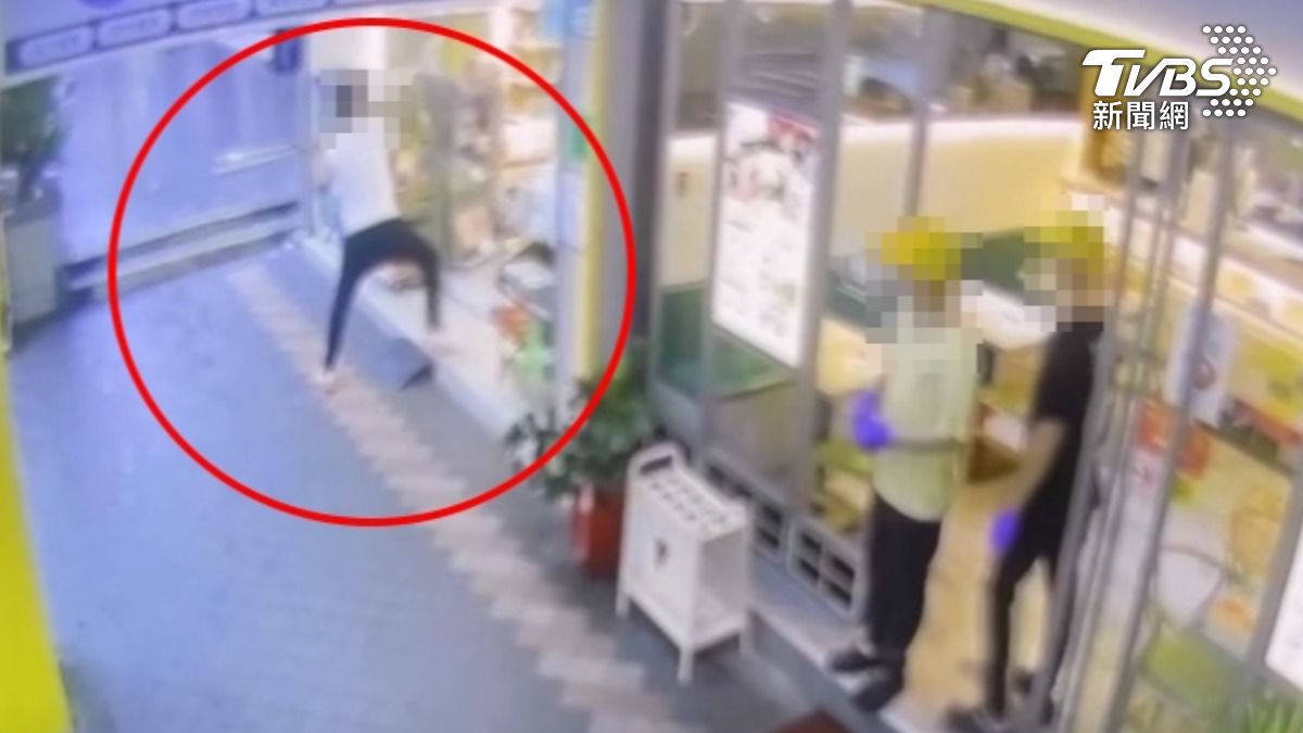 球棒男藥局「砸店」！　藥師驚嚇奔逃求救