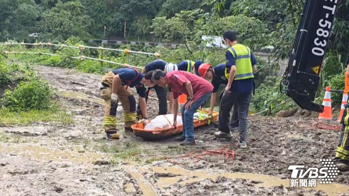 男駕車墜阿里山20米溪谷「無明顯骨折」死因離奇　解剖結果曝