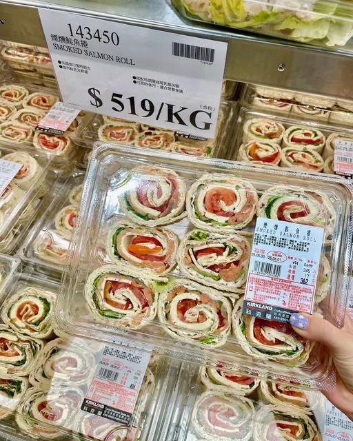 煙燻鮭魚捲回歸架上,民眾瘋搶。(圖/翻攝自Dcard)