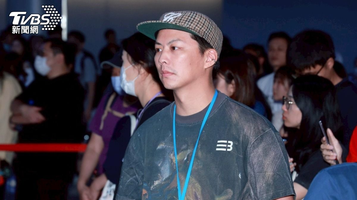 吳姍儒的帥老公一起觀賞演唱會。（圖／趙世平攝）