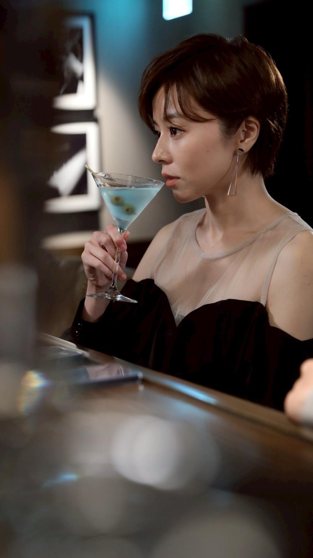 王瞳性感化身復仇女神。（圖／民視提供）