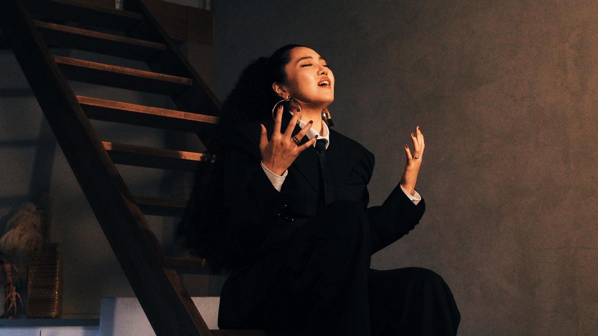 鄭雙雙歷經10多年的淬鍊，推出首張專輯《Time》。（圖／聲音的卡夫卡提供）