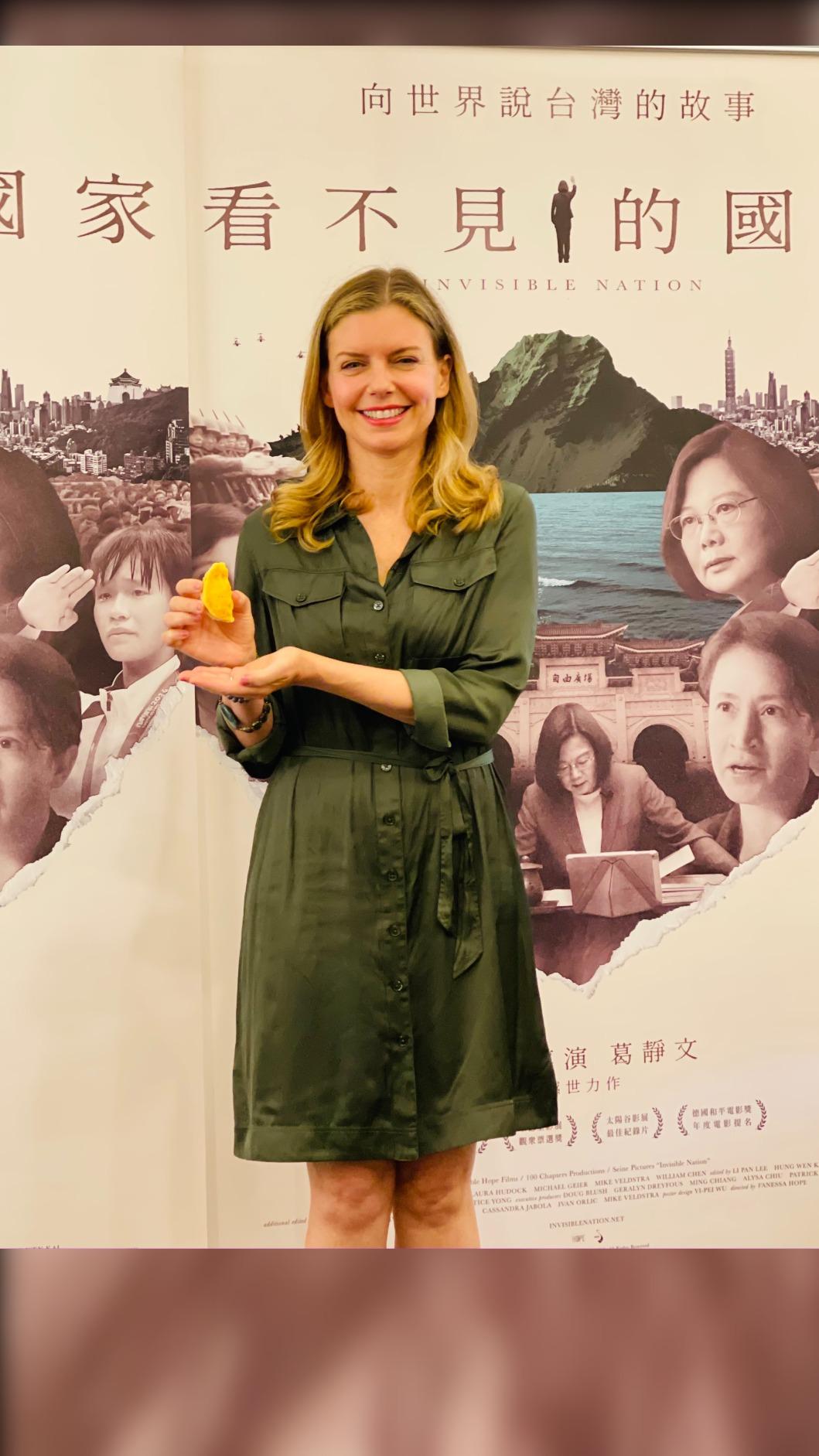 《看不見的國家》導演葛靜文來台宣傳。（圖／海鵬提供）