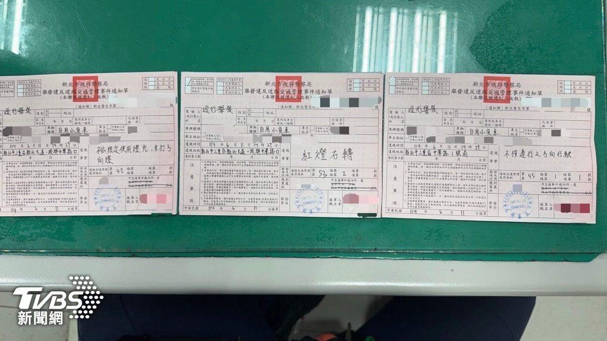警方開出三張罰單。（圖／TVBS）