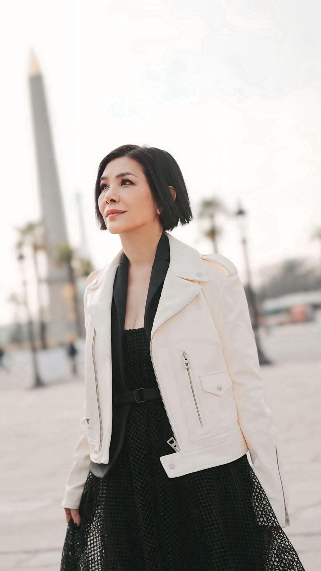 張清芳驚訝沒有跟陳小霞合作過。(圖/環球音樂提供)