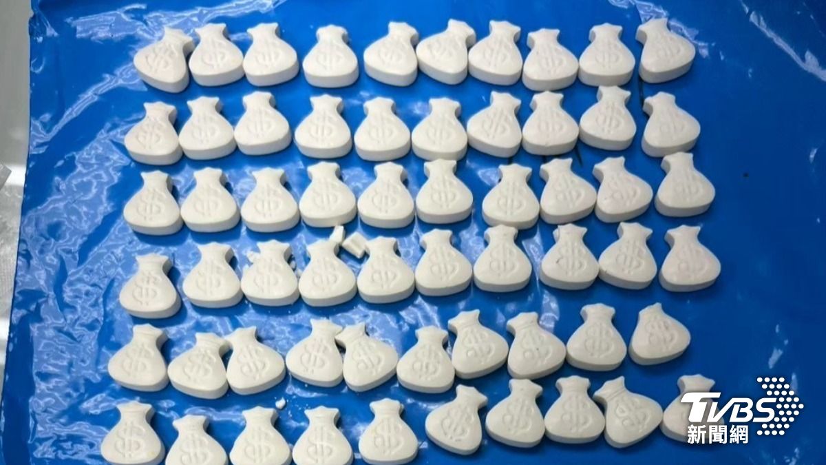 夫妻將2級毒品六氫大麻己酚摻入糖果原料，製成大麻軟糖。（圖／TVBS）