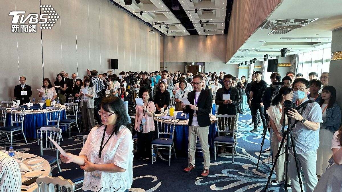 全場近200位基督徒代表齊聚基隆城市祈禱餐會。（圖／程子奕攝）