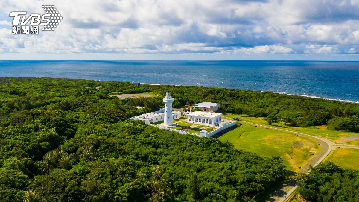 鵝鑾鼻燈塔獲得網友熱議燈塔景點冠軍。（示意圖／shutterstock達志影像）