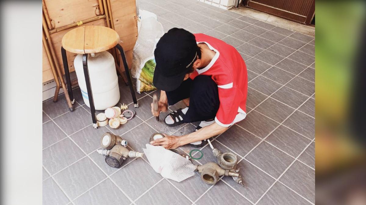 台中北屯區近日爆出，一名21歲的黃姓男子被北京里里長蘇乙青發現是幽靈黑戶。（圖／北京里里長蘇乙青提供）