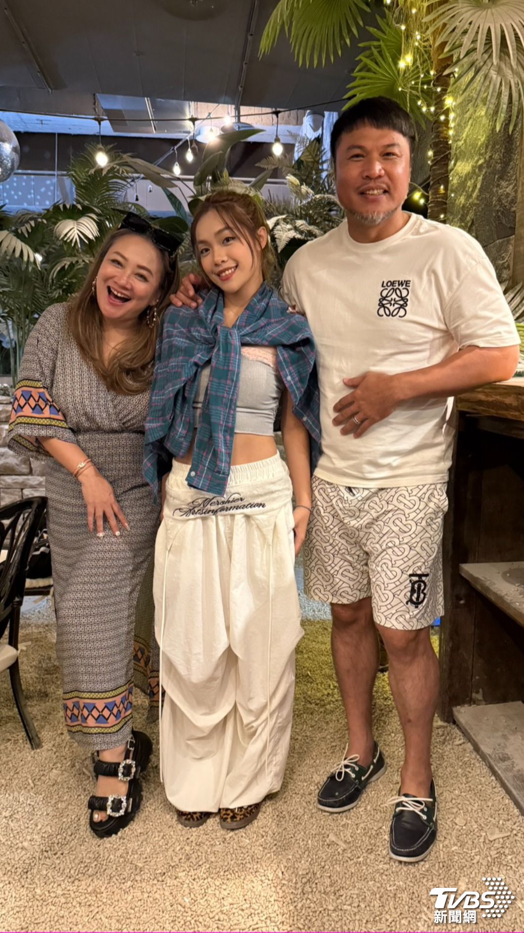 陳致遠和老婆林秀琴、女兒陳琳現身派對。（圖／林彥君攝）