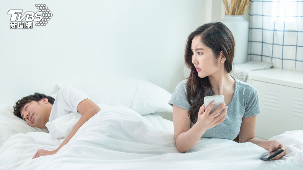 睡不好與吃醋有關！研究揭「1類人」嫉妒易失眠　醫教3招改善