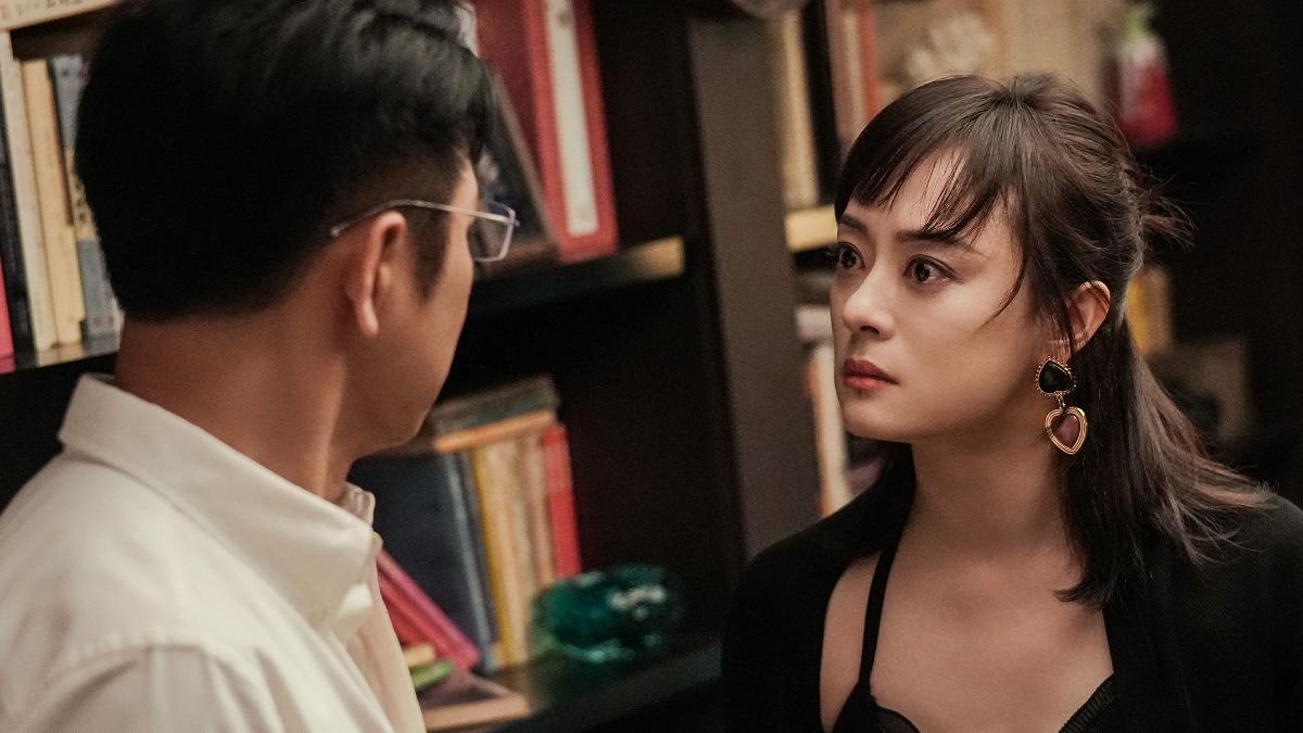 孫儷（右）劇中怒嗆「渣男老公」高鑫（左）。（圖／愛爾達電視提供）