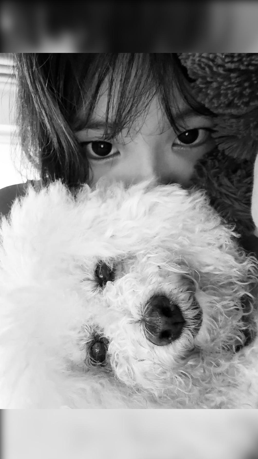 梧桐妹（Angel）也曬出與miu miu合照。（圖／翻攝自梧桐妹IG）