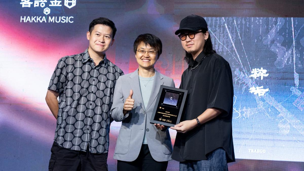 「粹垢TRAEGO」是首支客家龐克樂團，一舉入圍金曲獎。（圖／新視紀整合行銷提供）