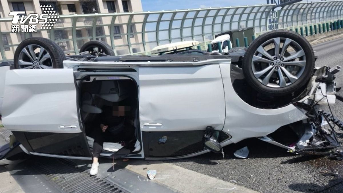 男子全身多處擦挫傷。（圖／TVBS）