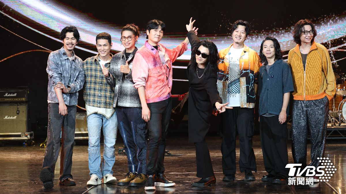 宇宙人和麋先生在hito流行音樂獎頒獎典禮後,合體演出將暫時冷藏。(圖/張哲鳴攝)