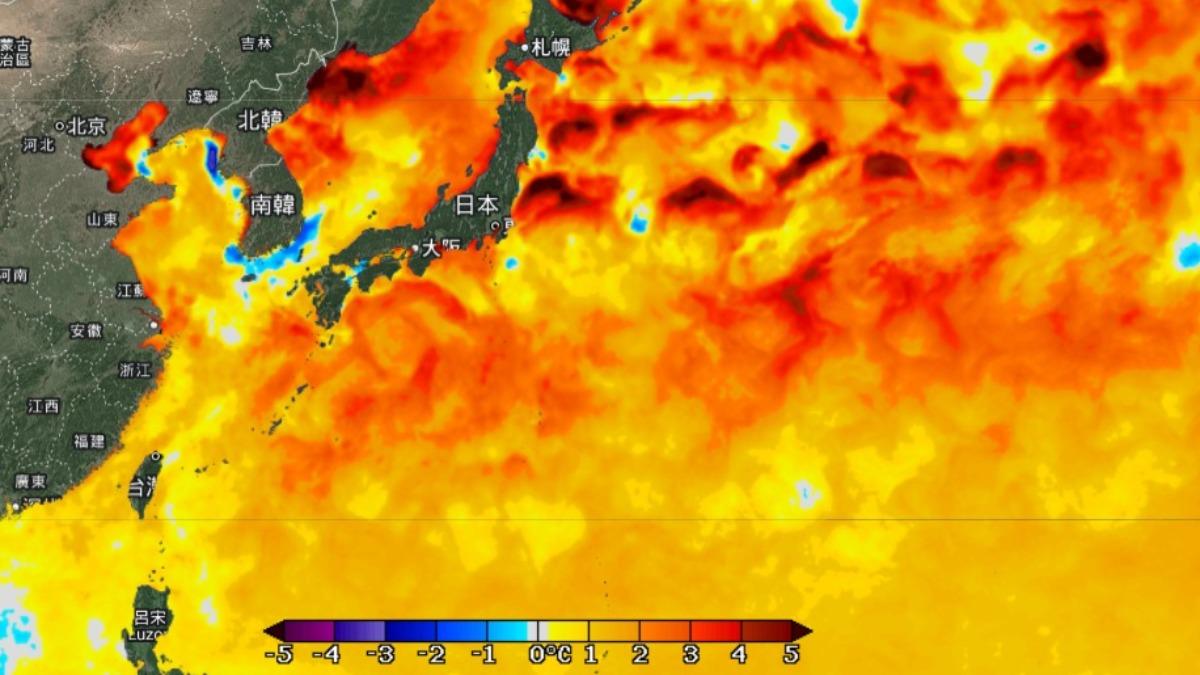 鄭明典1圖曝「海溫異常偏高」！日本整片橘紅：今年會很熱