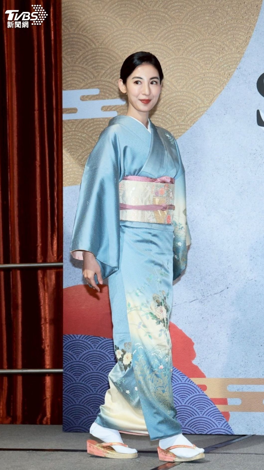 大久保麻梨子身穿和服亮麗現身。（圖／趙世平攝）