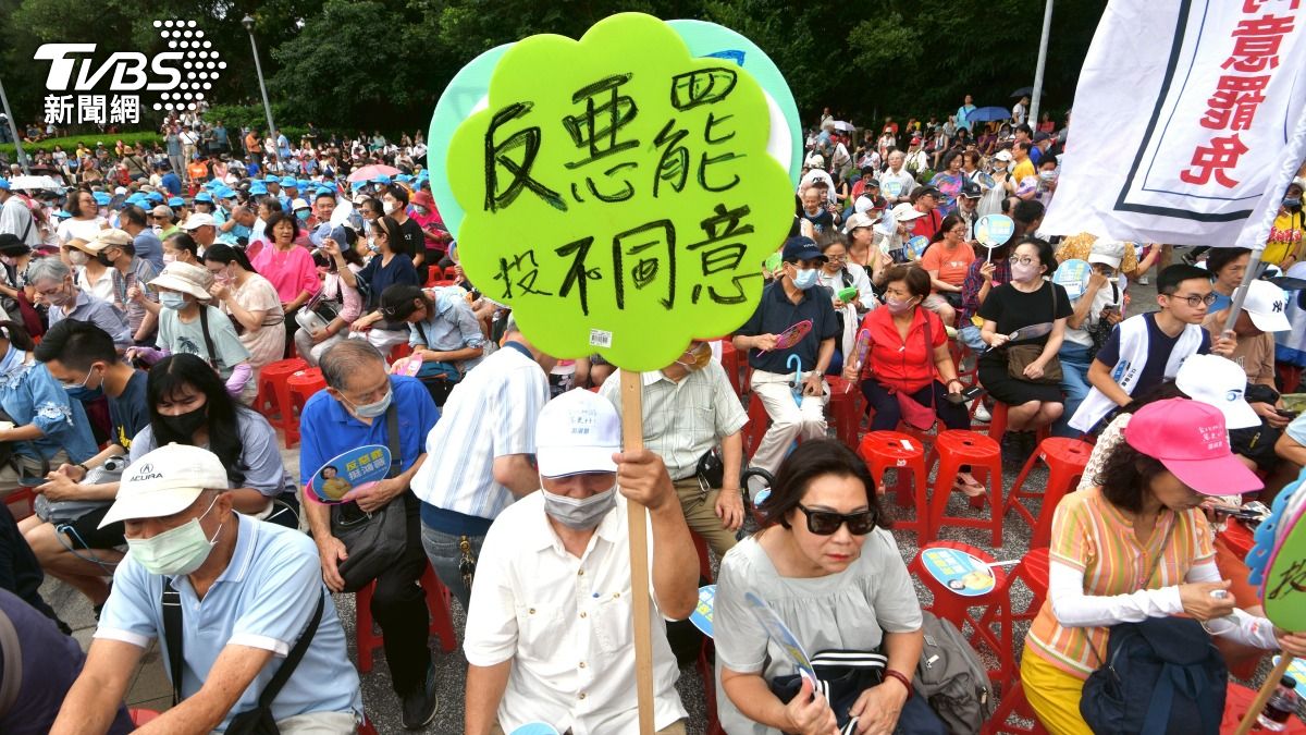 新北藍委罷免民調曝光　黃暐瀚點名這4人很危險