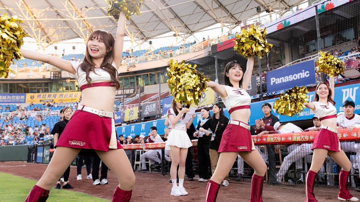 左起NANAKA、NaNA和KAO(圖/樂天桃猿提供)