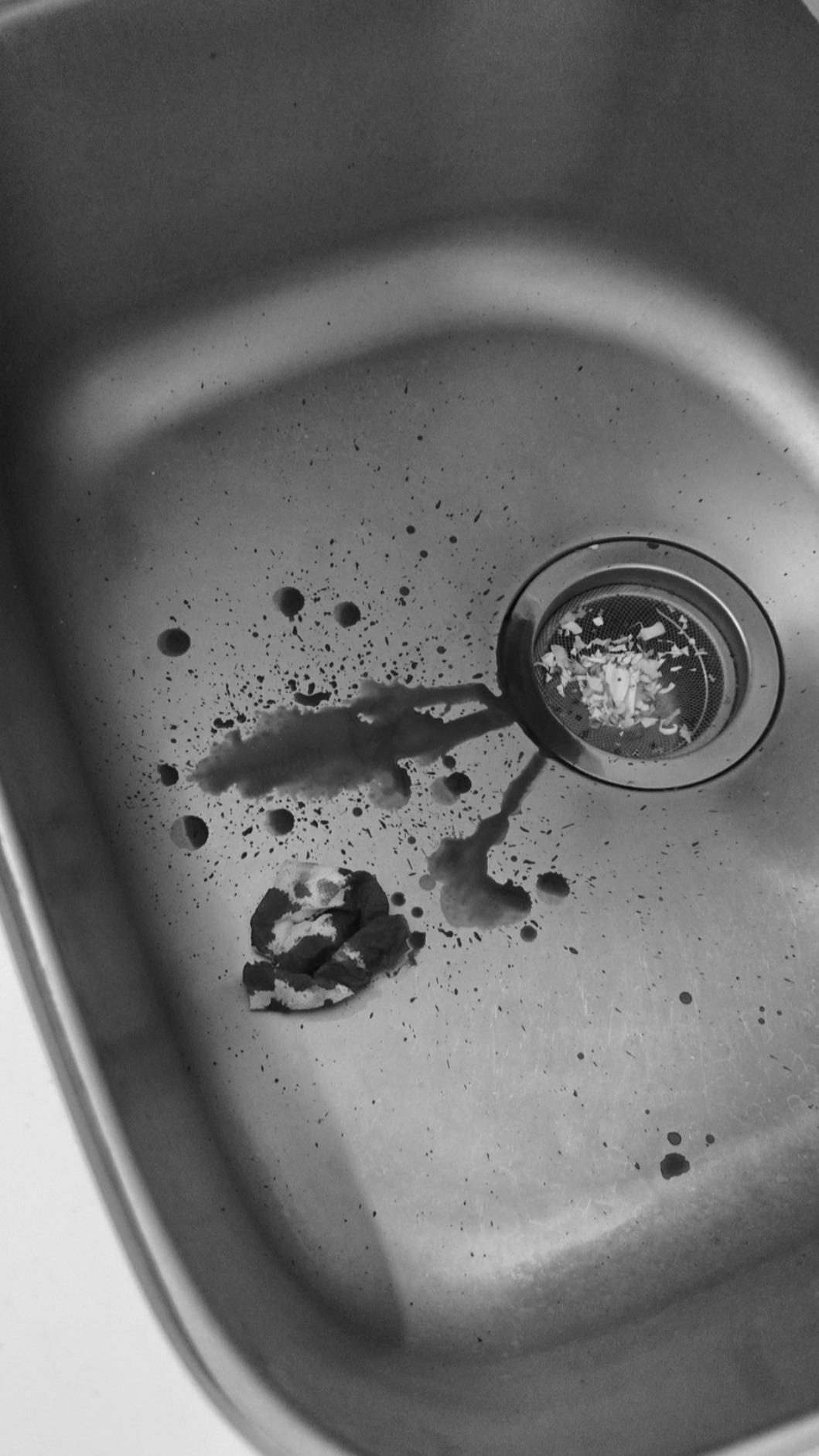 筠熹鮮血直流。（圖／讀者提供）