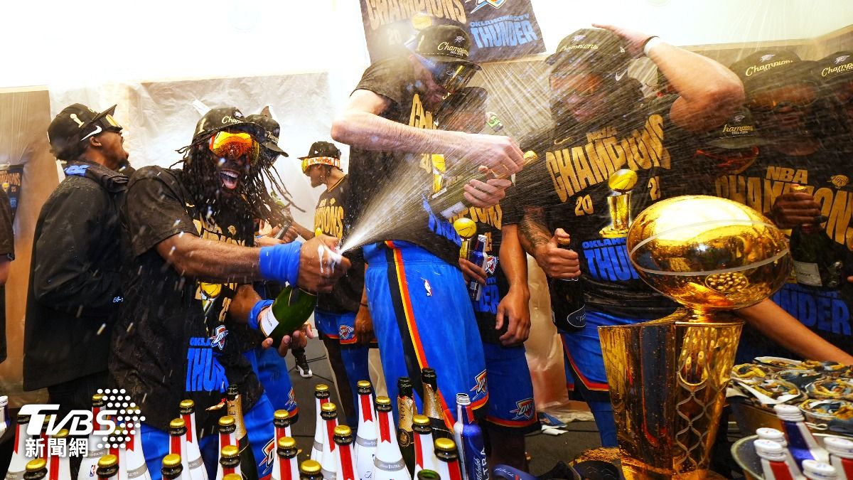 雷霆平均年齡25.6歲，是48年來最年輕的冠軍隊伍。（圖／達志影像美聯社）