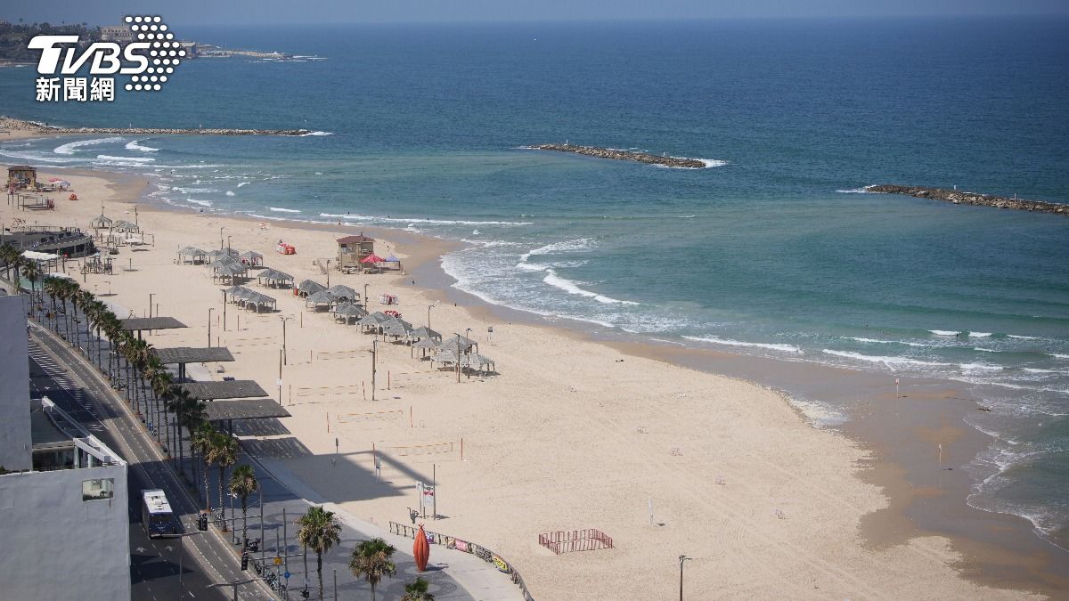 中東火藥庫！伊朗批准封鎖荷姆茲海峽全球油價恐暴漲│TVBS新聞網