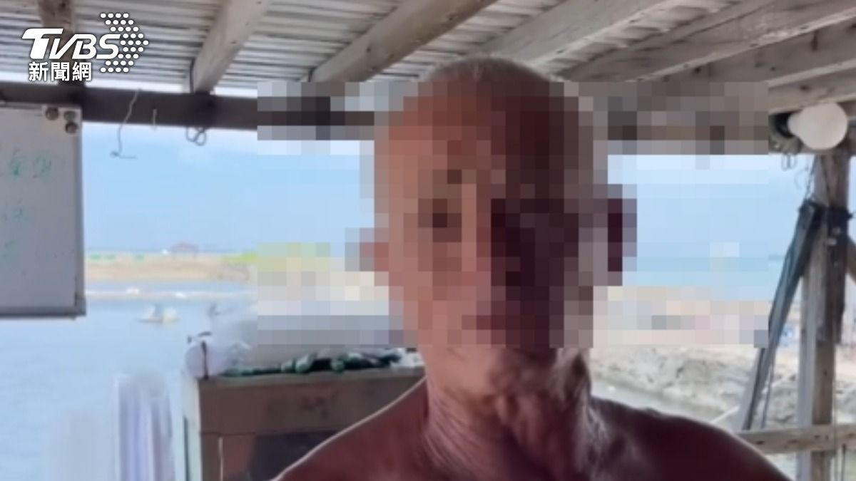 「澎湖阿家生蠔」老闆認為快收攤才到訪，且沒有提前告知，讓他感到不被尊重。（圖／TVBS）