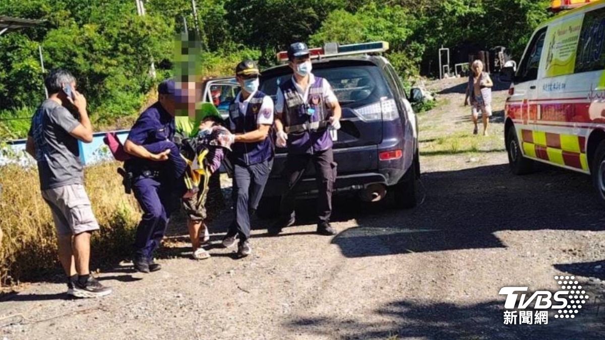 余女仍在加護病房治療。(圖/TVBS)