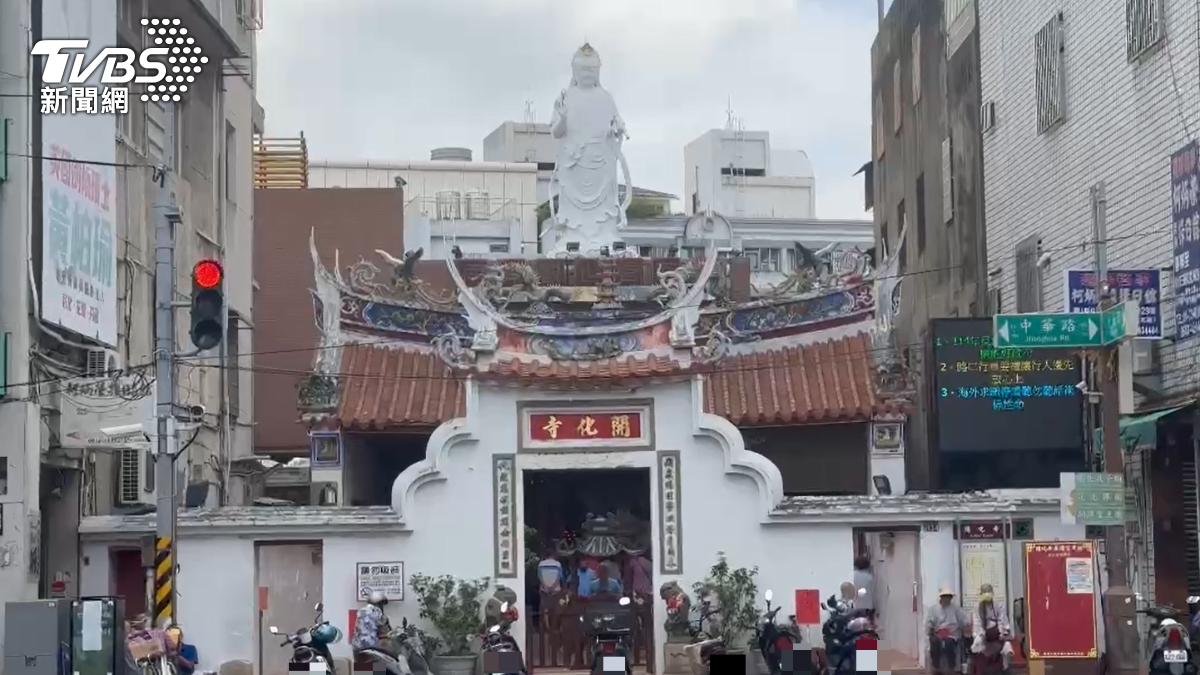 觀音神像相當壯觀。（圖／TVBS）