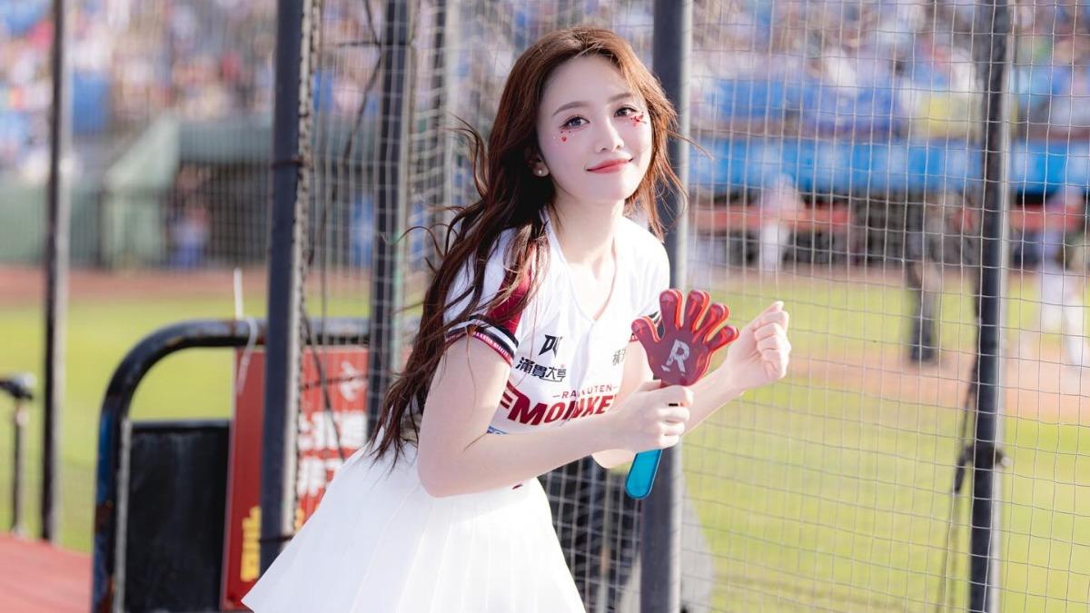 若潼展現高人氣。(圖/樂天桃猿提供)