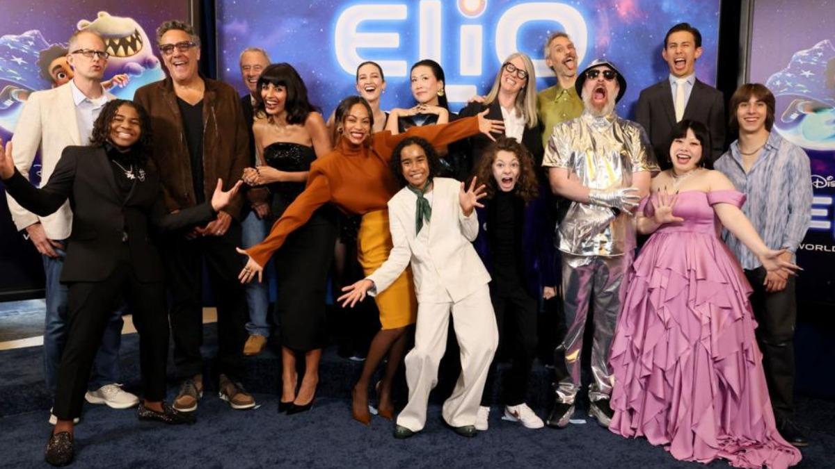 《地球特派員》日前在洛杉磯盛大舉辦首映會。（圖／迪士尼提供）