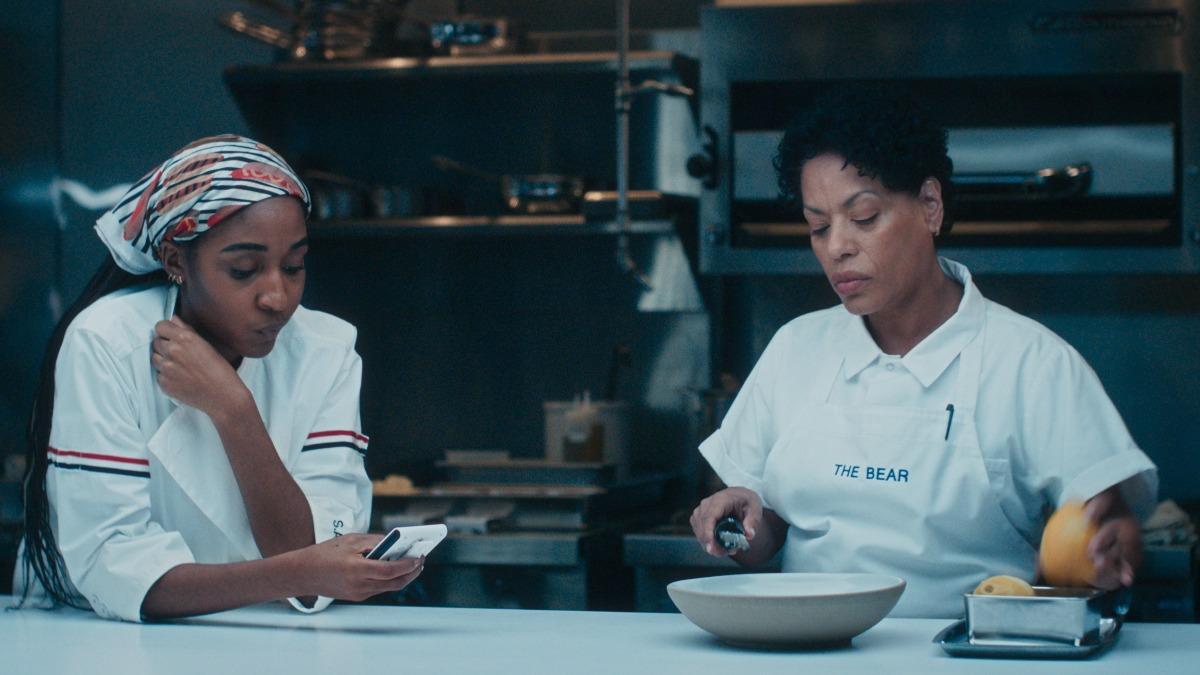 辛妮、提娜也將在《大熊餐廳》第四季有精彩演出。(圖/Disney+提供)