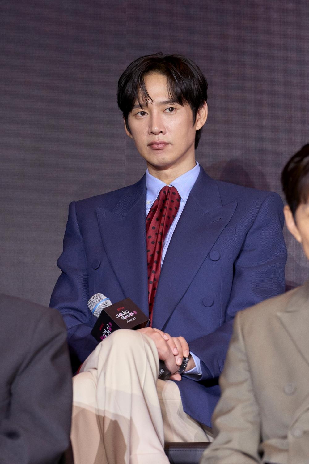 雖然第二季引發爭議，朴成焄仍出席《魷魚遊戲》第三季記者會。（圖／Netflix提供）