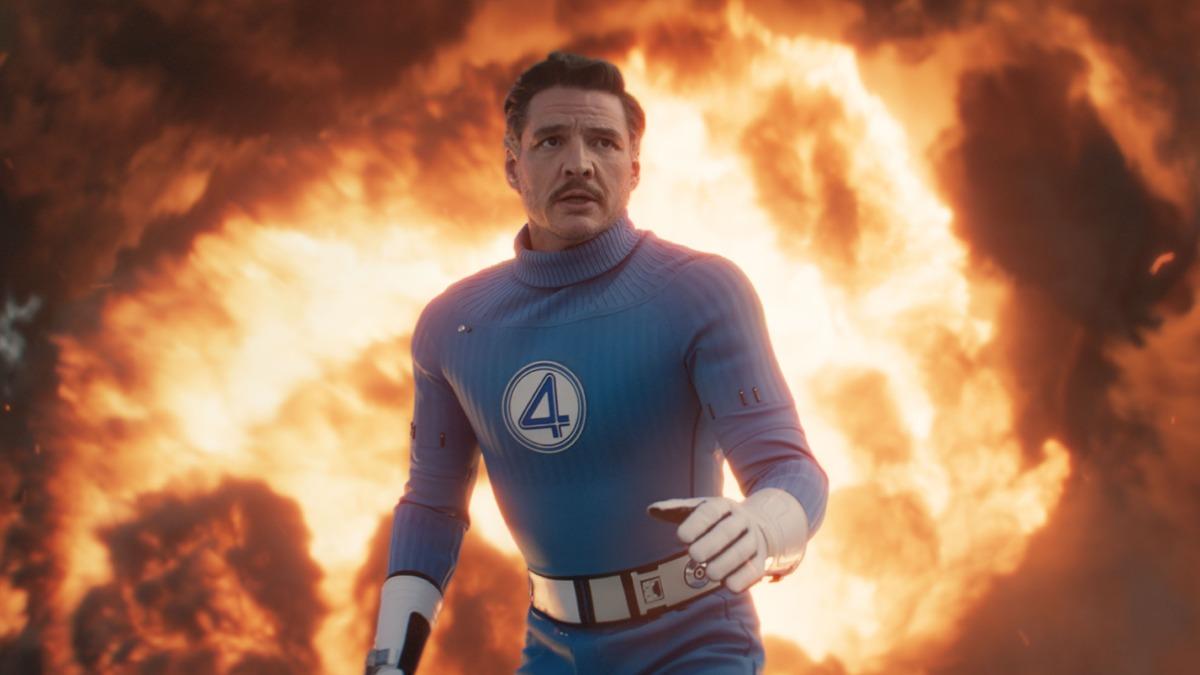 佩德羅帕斯卡在《驚奇4超人:第一步》飾演驚奇先生。(圖/漫威影業提供)