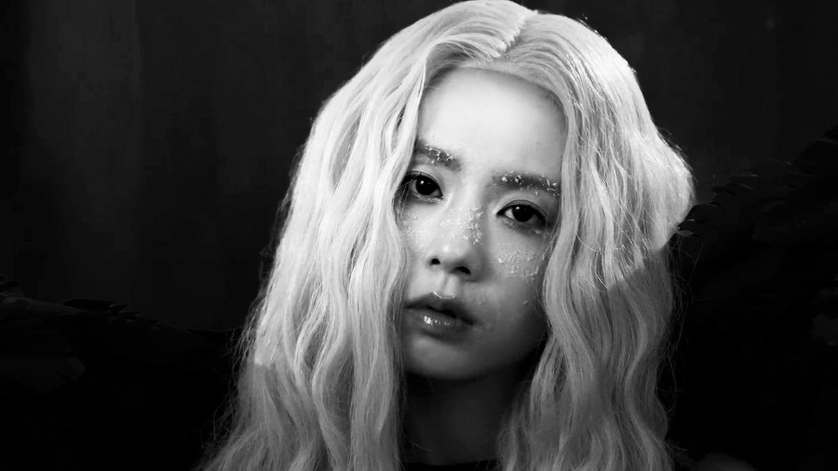 163 braces透過歌曲點出現代人常見的內在焦慮。(圖/形上娛樂提供)