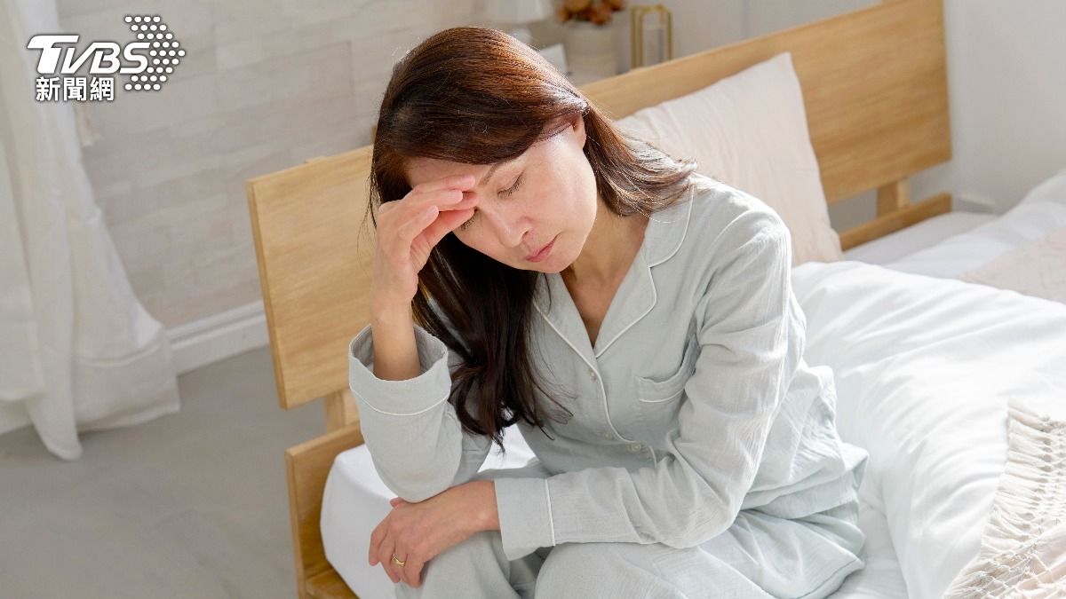 記性越來越差不是大腦老化!營養師揭「5大壞習慣」超傷腦