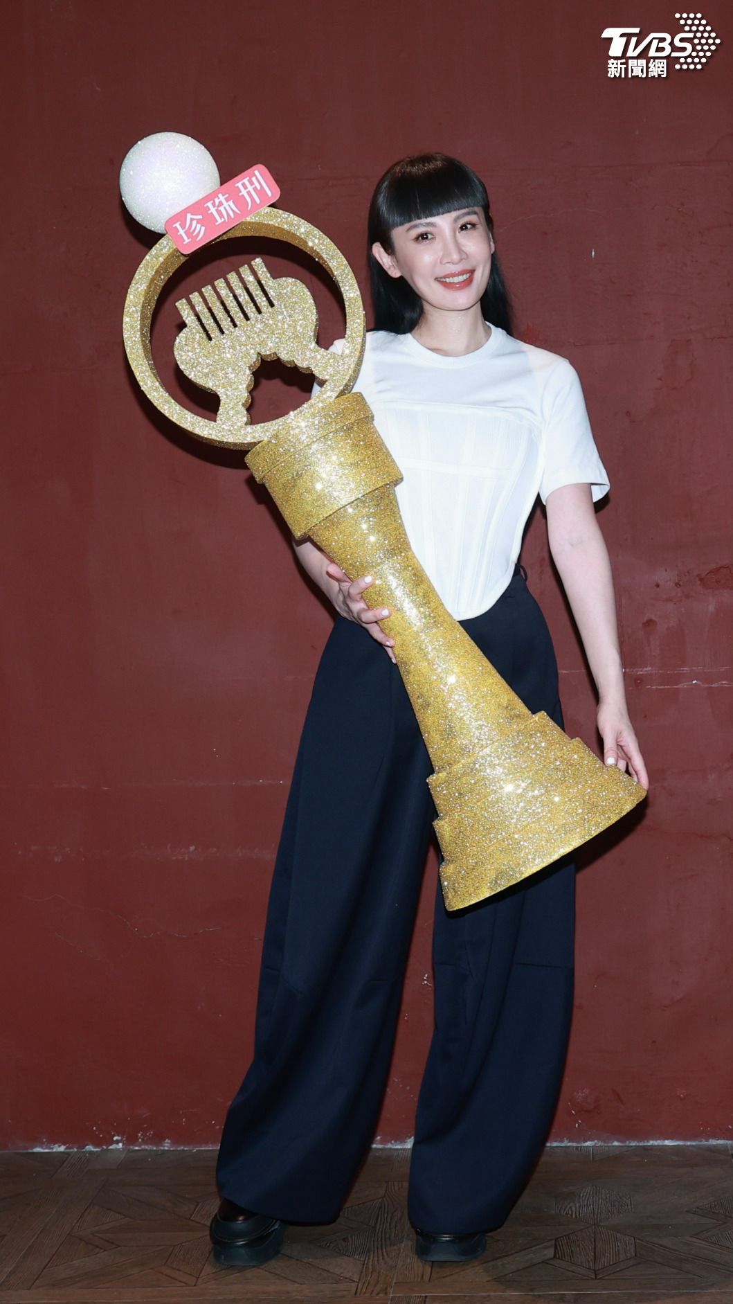 魏如萱拿獎後最想吃火鍋，但接下來要拍MV只能作罷。（圖／趙世平攝）