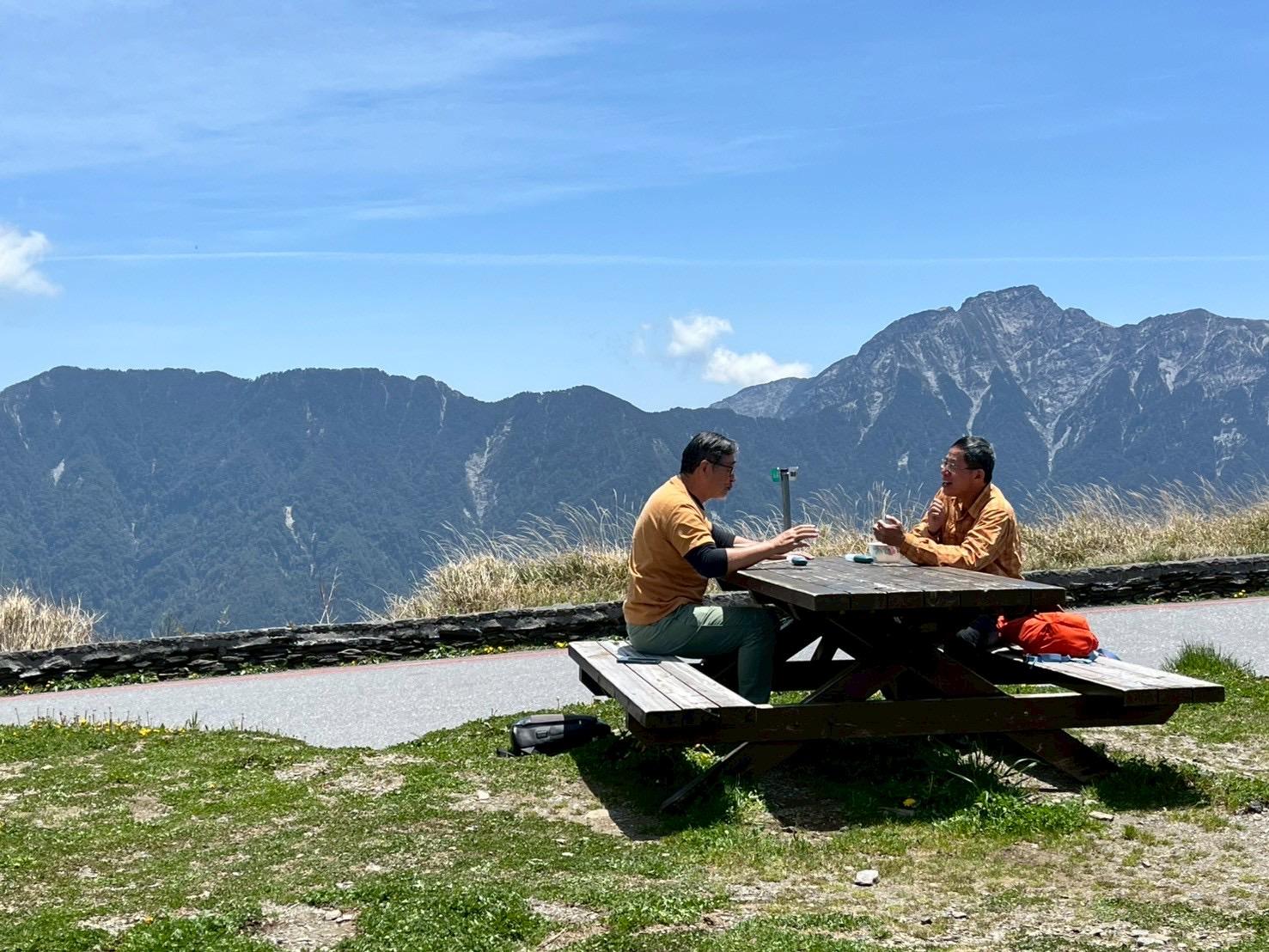 王浩一驟逝，劉克襄不捨好友哽咽吐露心聲。（圖／翻攝自劉克襄臉書）