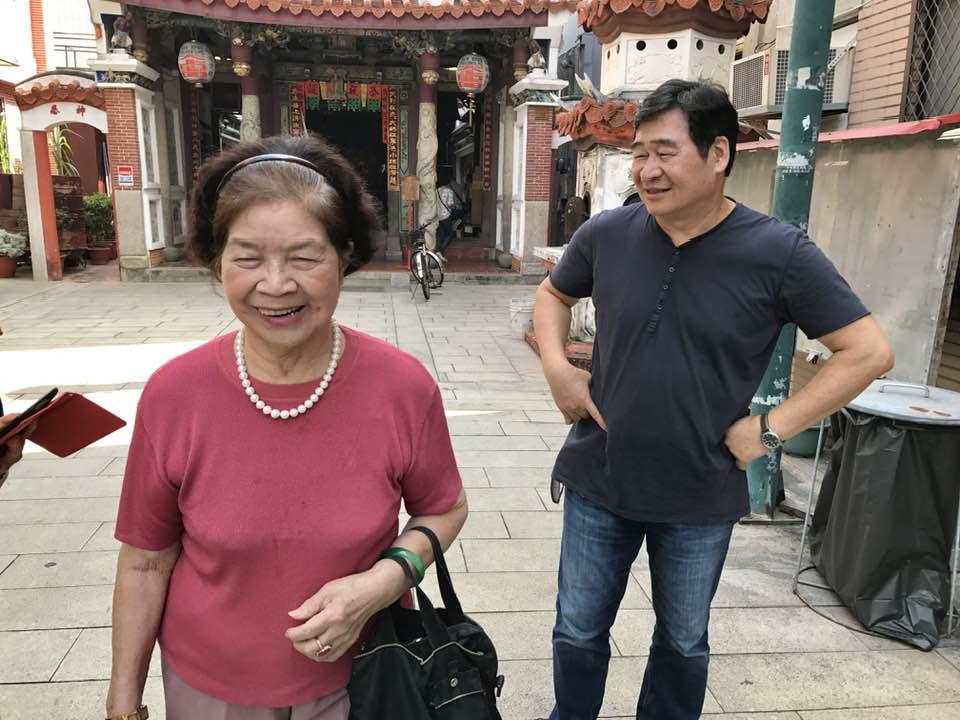 王浩一最後一篇貼文停在悼念母親。（圖／翻攝自王浩一臉書）