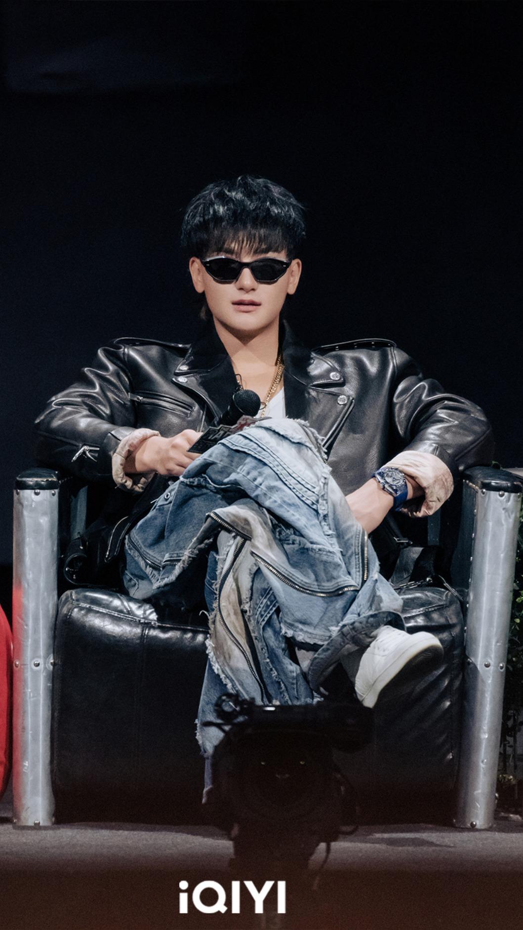 黃子韜行使特殊權力救回鐘欣cent3e。(圖／iQIYI/愛奇藝國際版提供）