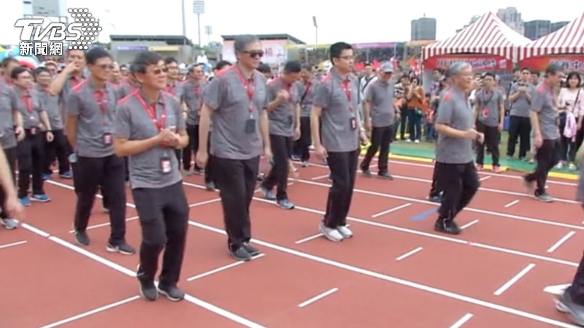 台積電給員工百萬大紅包民眾：後悔沒讀理工│TVBS新聞網