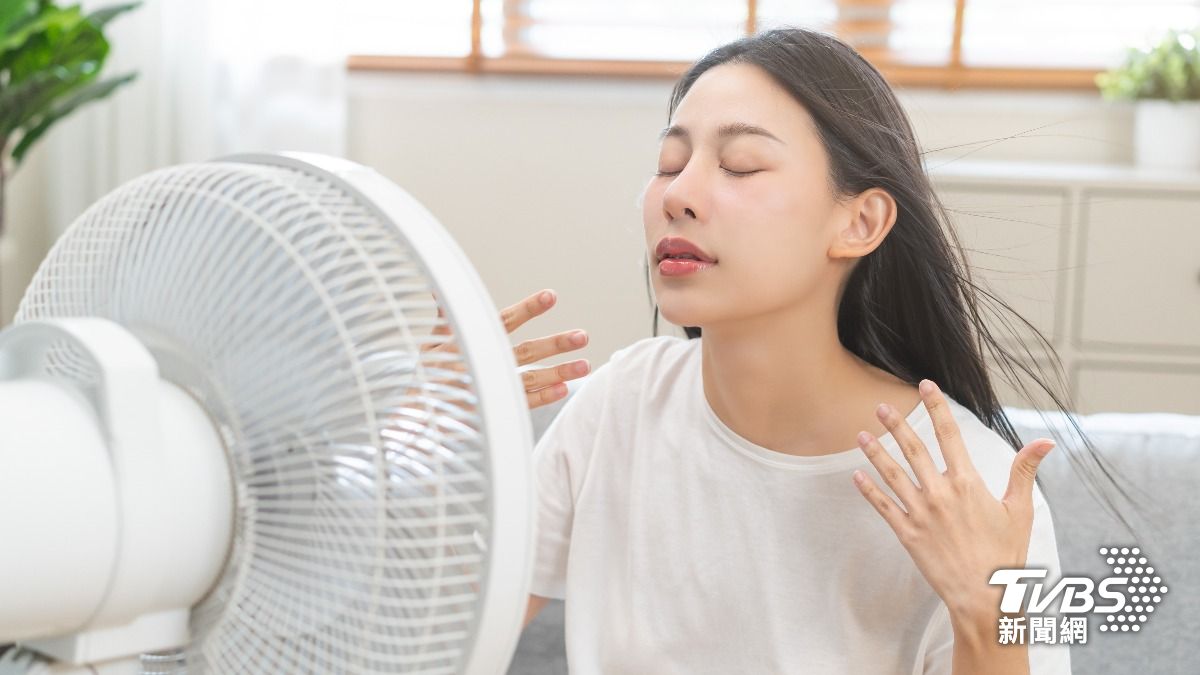 網友票選8個夏天必備好物。（示意圖／shutterstock達志影像）