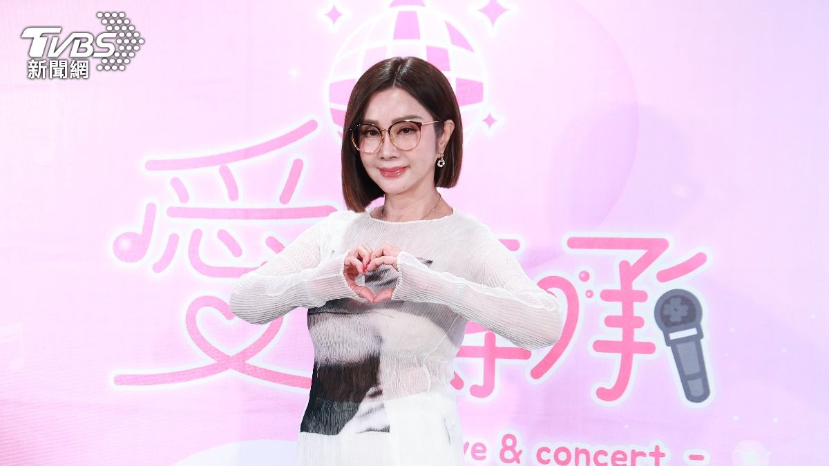 陳美鳳領軍眾星《2025愛傳承關懷演唱會》演出。（圖／黃城碩攝）