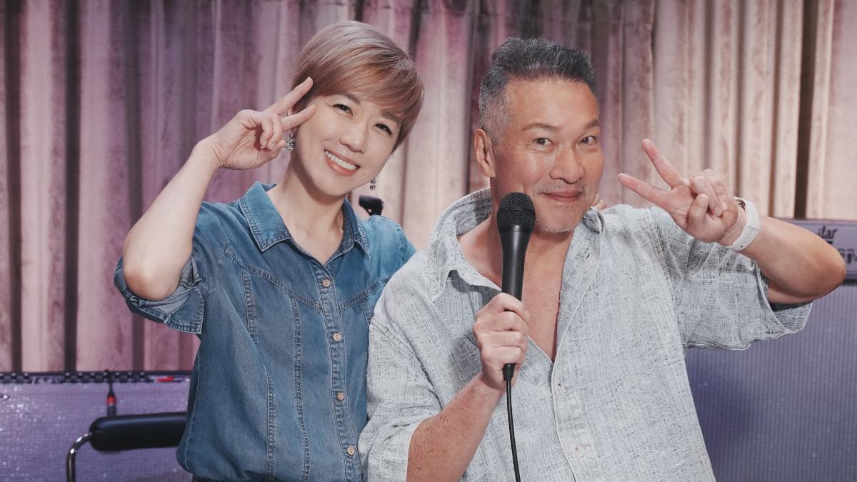 黃仲崑（左）、LuLu夫妻一起登台。（圖／杰威爾音樂提供）