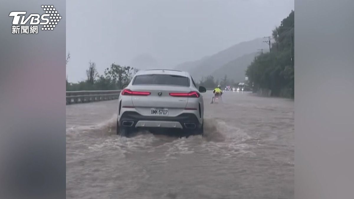 丹娜絲回馬槍！南迴公路暴雨 大武、霧台雨量破千