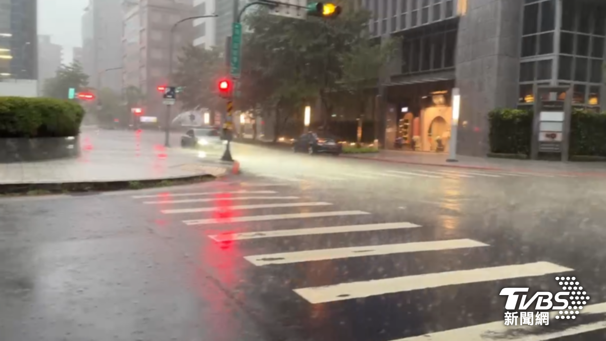 北北基暴雨！一路狂下到晚上　大雷雨警戒區出爐